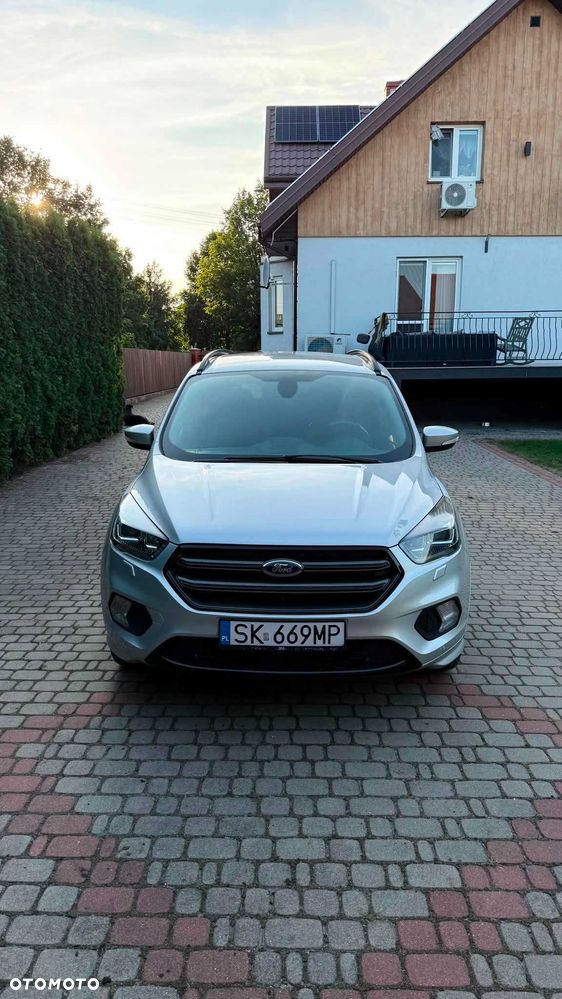 Ford Kuga - 2
