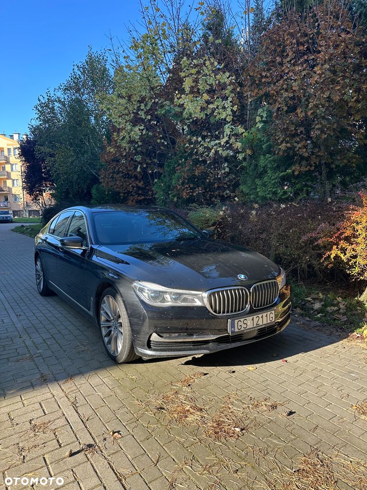 BMW Seria 7 730d xDrive - 18