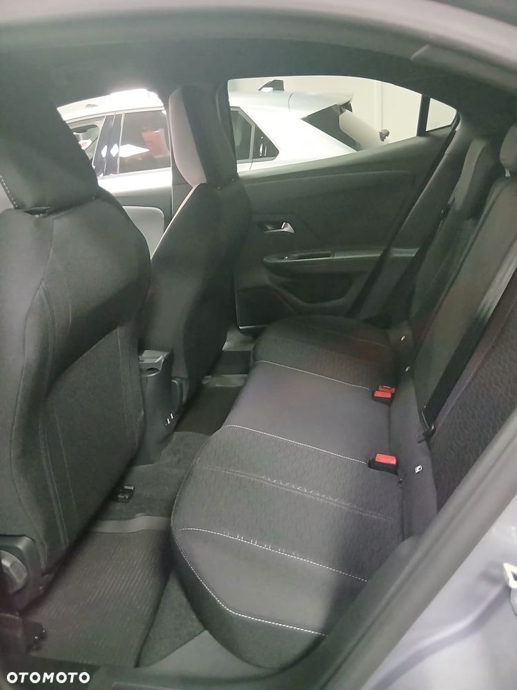 Opel Mokka 1.2 T mHEV Business Edition S&S eDTC6 - 14