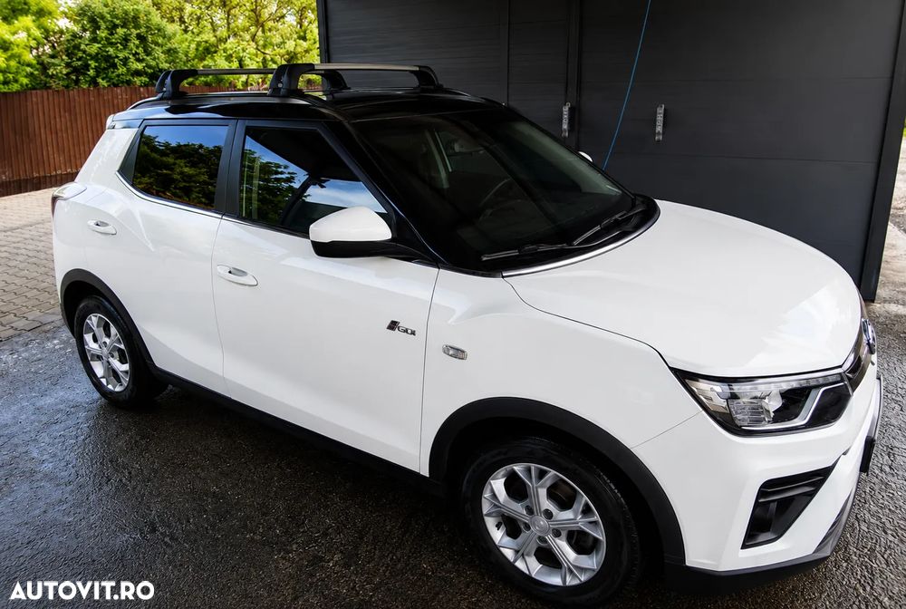 SsangYong Tivoli - 1