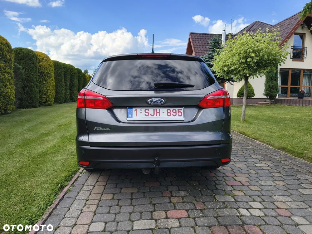 Ford Focus 1.5 TDCi ECOnetic 88g Start-Stopp-System Business - 8