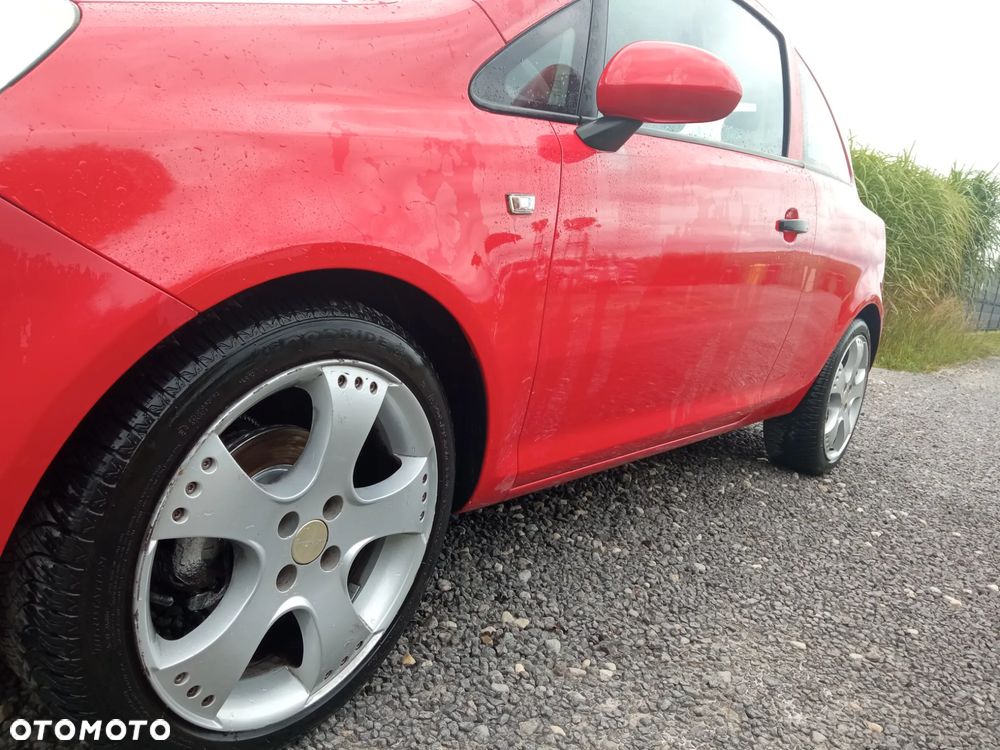 Opel Corsa 1.2 16V Cosmo - 5