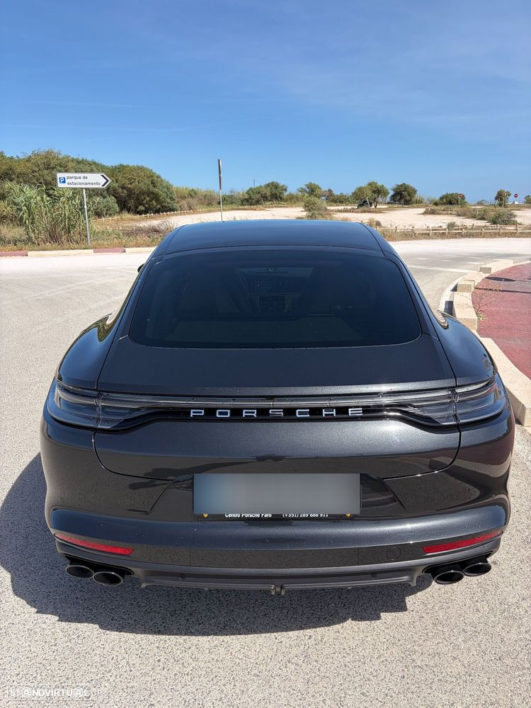 Porsche Panamera - 15