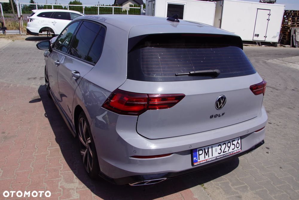 Auto na części - Volkswagen Golf VIII R-Line 1.5 eTSI 150 KM DYFA UUF LA7C 2021R Silnik Skrzynia Drzwi Błotnik Zdezak Klapa Lampa Lusterko Klamka Szyba Deska Kokpit Sterownik Moduł Czujnik Licznik Wyświetlacz Panel Kierownica - 5