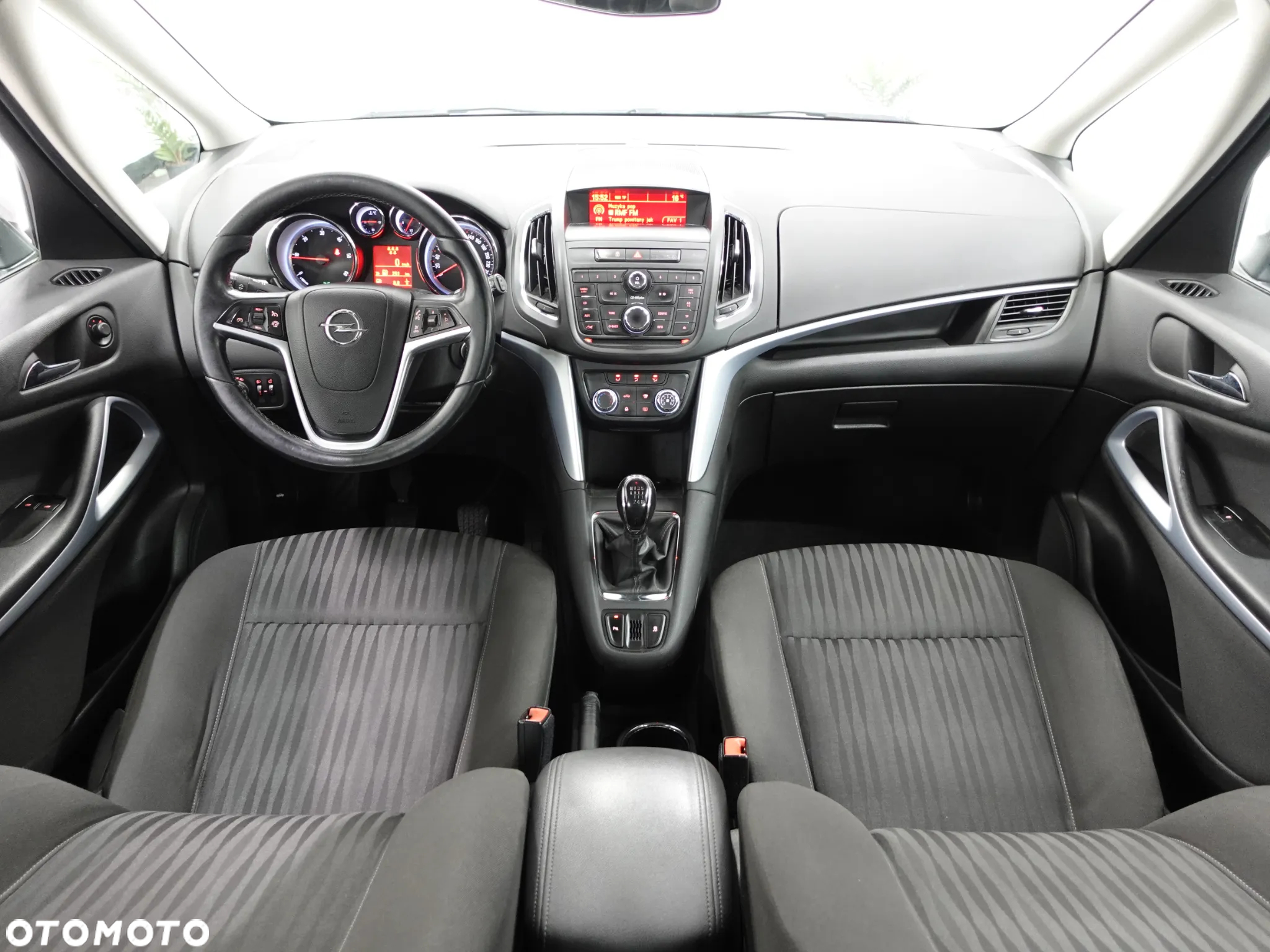 Opel Zafira Tourer 2.0 CDTI Edition - 31