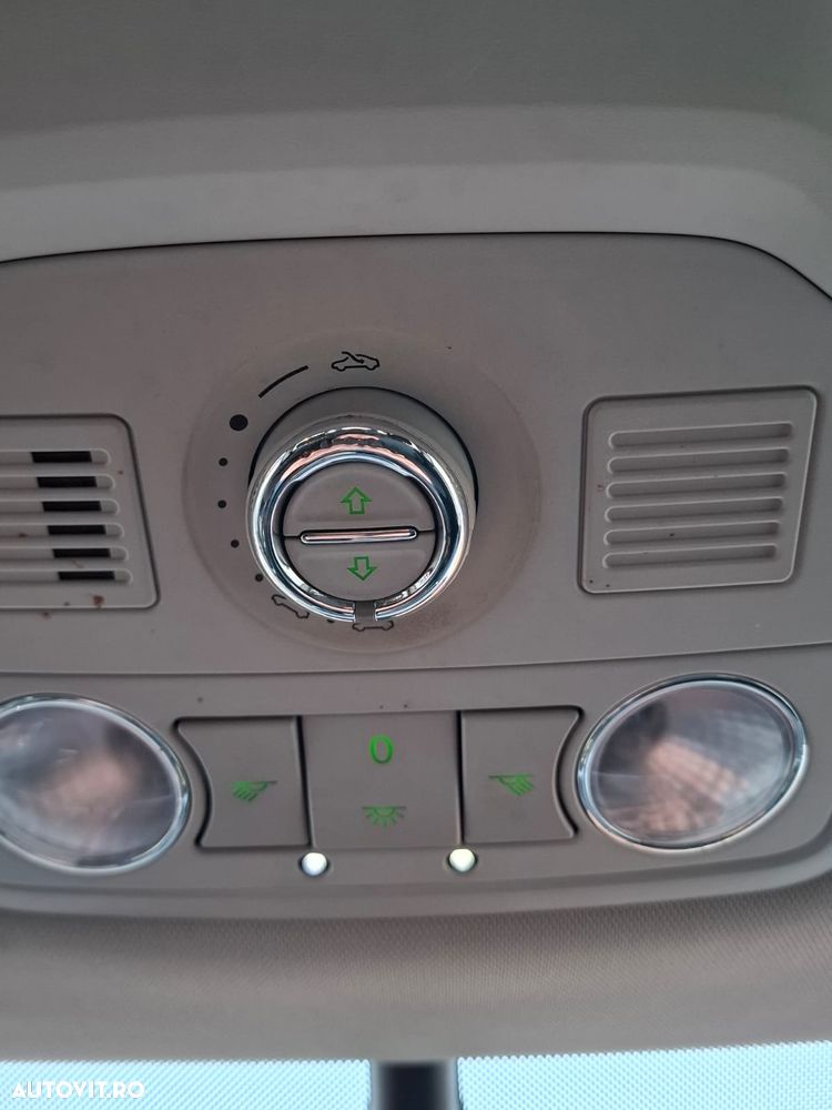 Skoda Octavia 1.6 TDI (Green tec) DSG Ambition - 17