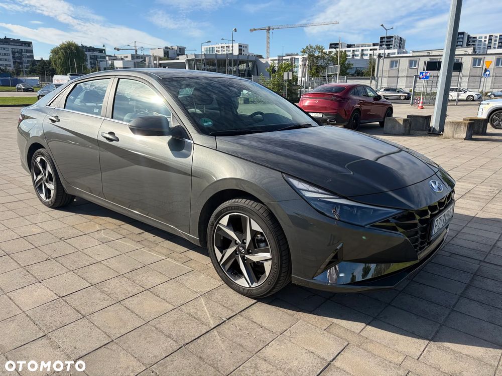 Hyundai Elantra 1.6 Smart - 1