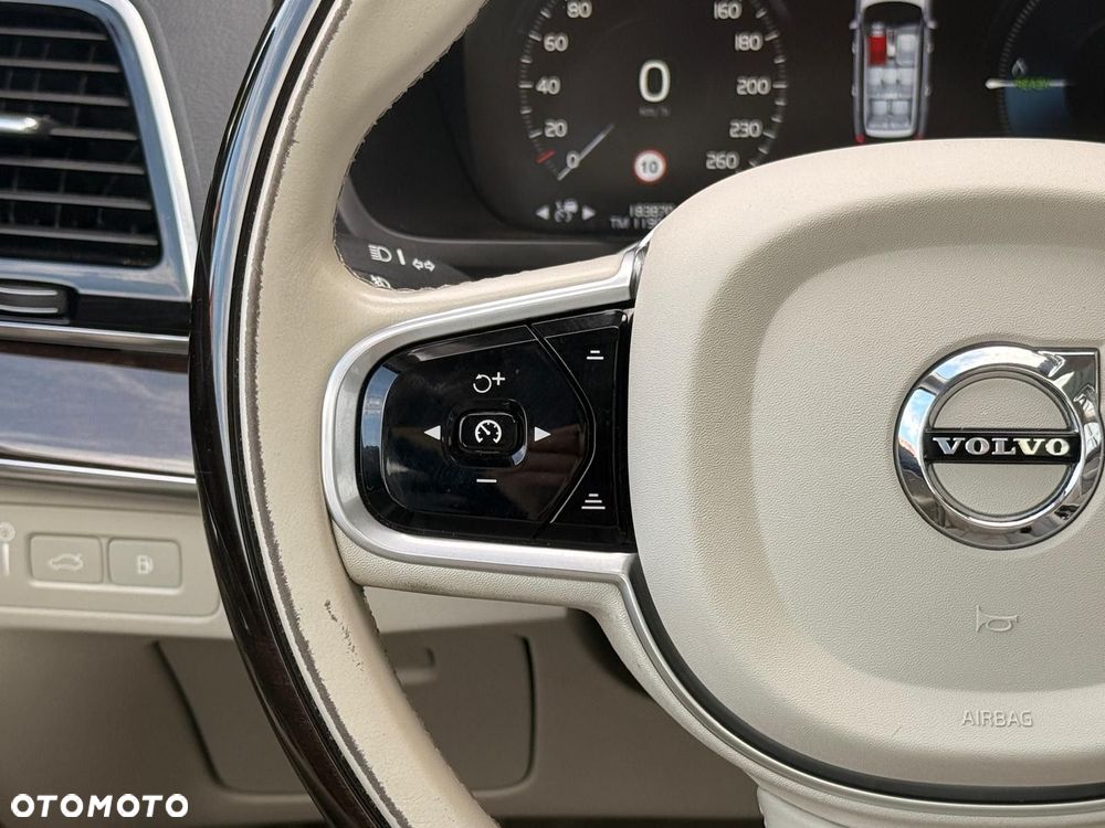 Volvo XC 90 T8 AWD Plug-In Hybrid Inscription 7os - 13