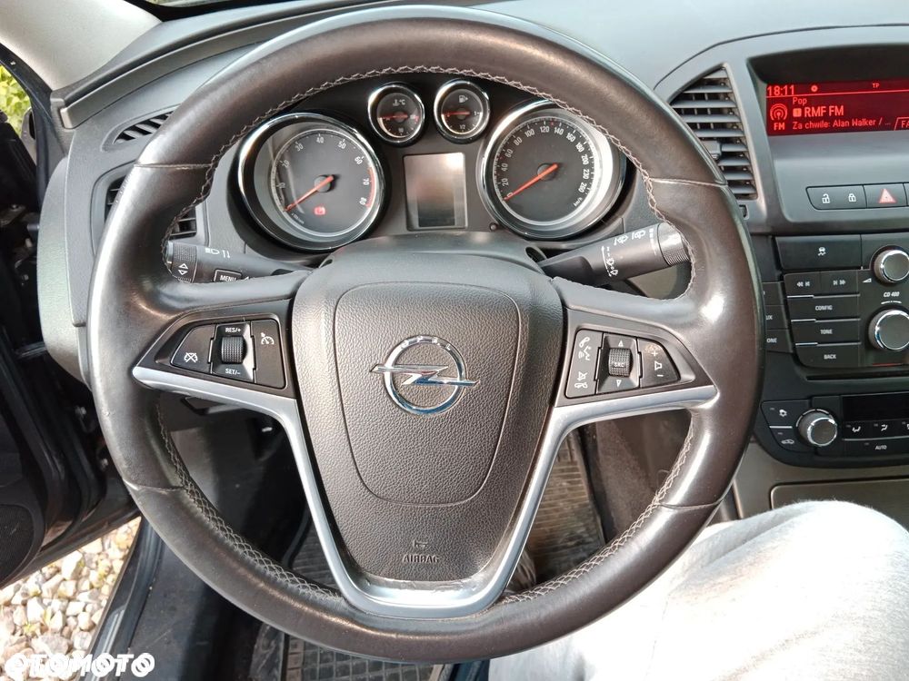 Opel Insignia 1.8 Sports Tourer - 8