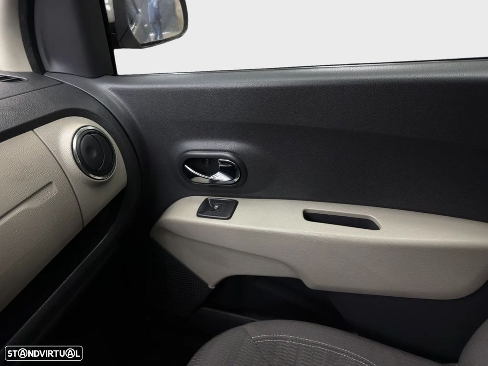 Dacia Lodgy 1.5 dCi Confort 7L - 20