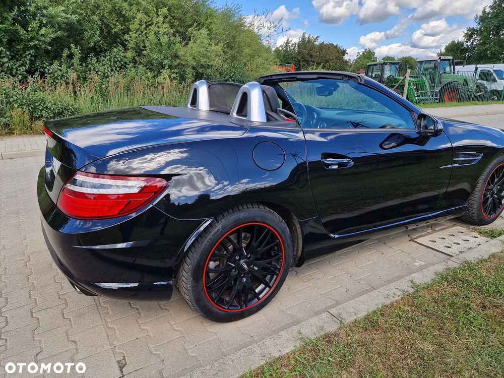 Mercedes-Benz SLK 200 BlueEFFICIENCY Roadster pur - 6