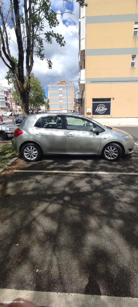 Toyota Auris 1.4 D-4D Sol - 12