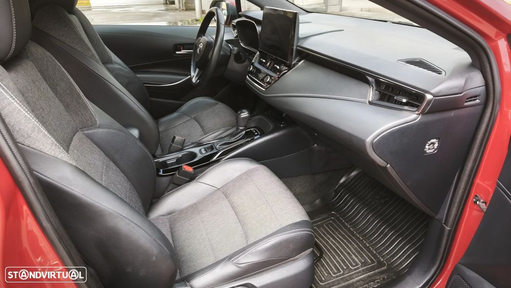 Toyota Corolla 1.8 Hybrid Comfort Plus - 25