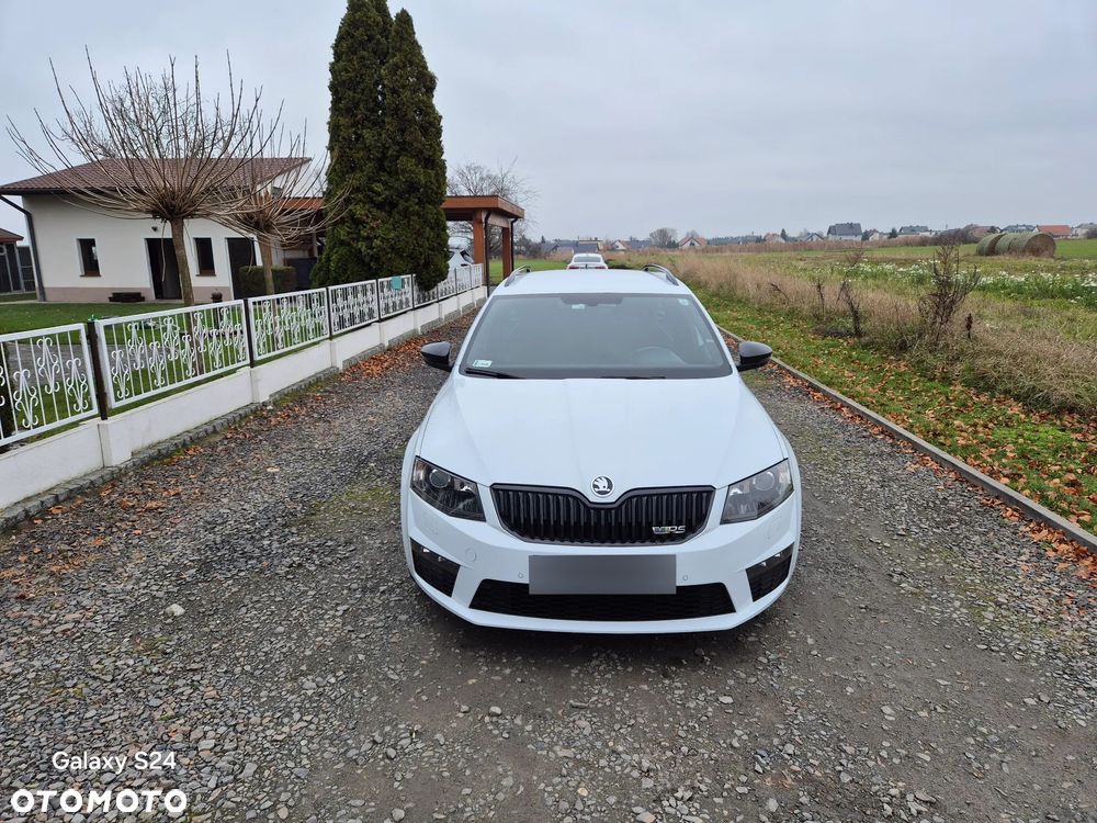 Skoda Octavia 2.0 TDI RS Challenge DSG - 3