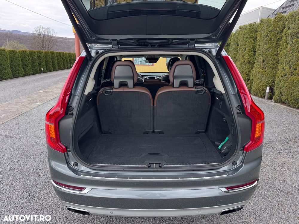 Volvo XC 90 D5 AWD Geartronic Inscription - 16