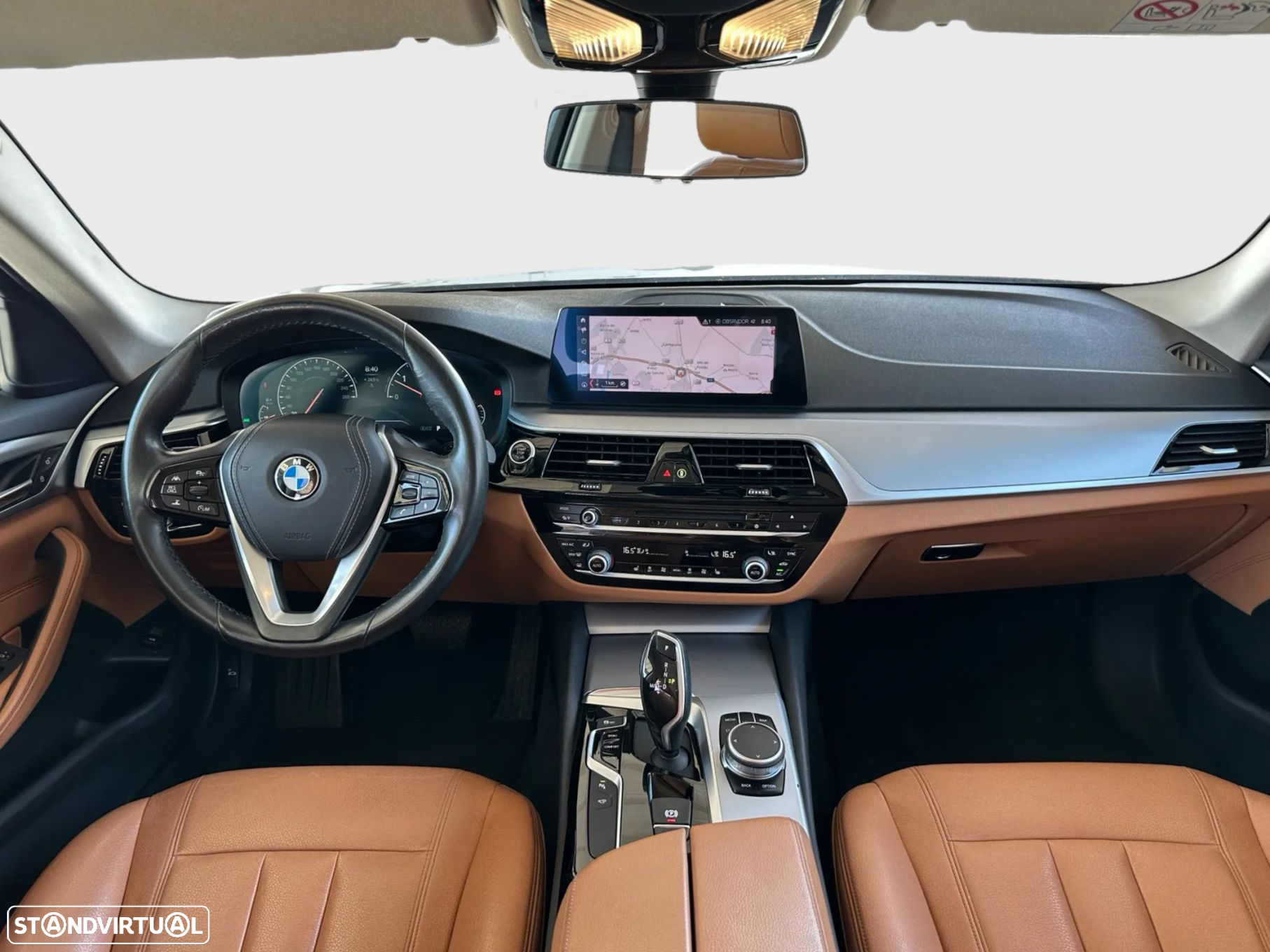 BMW 530 d xDrive Line Luxury Auto - 11