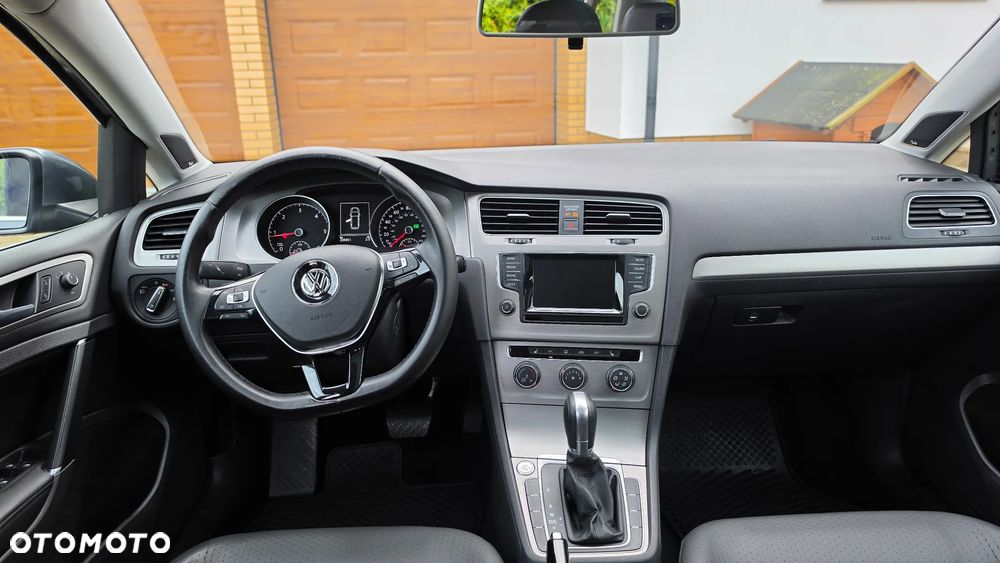 Volkswagen Golf 2.0 TDI BMT Highline DSG - 17