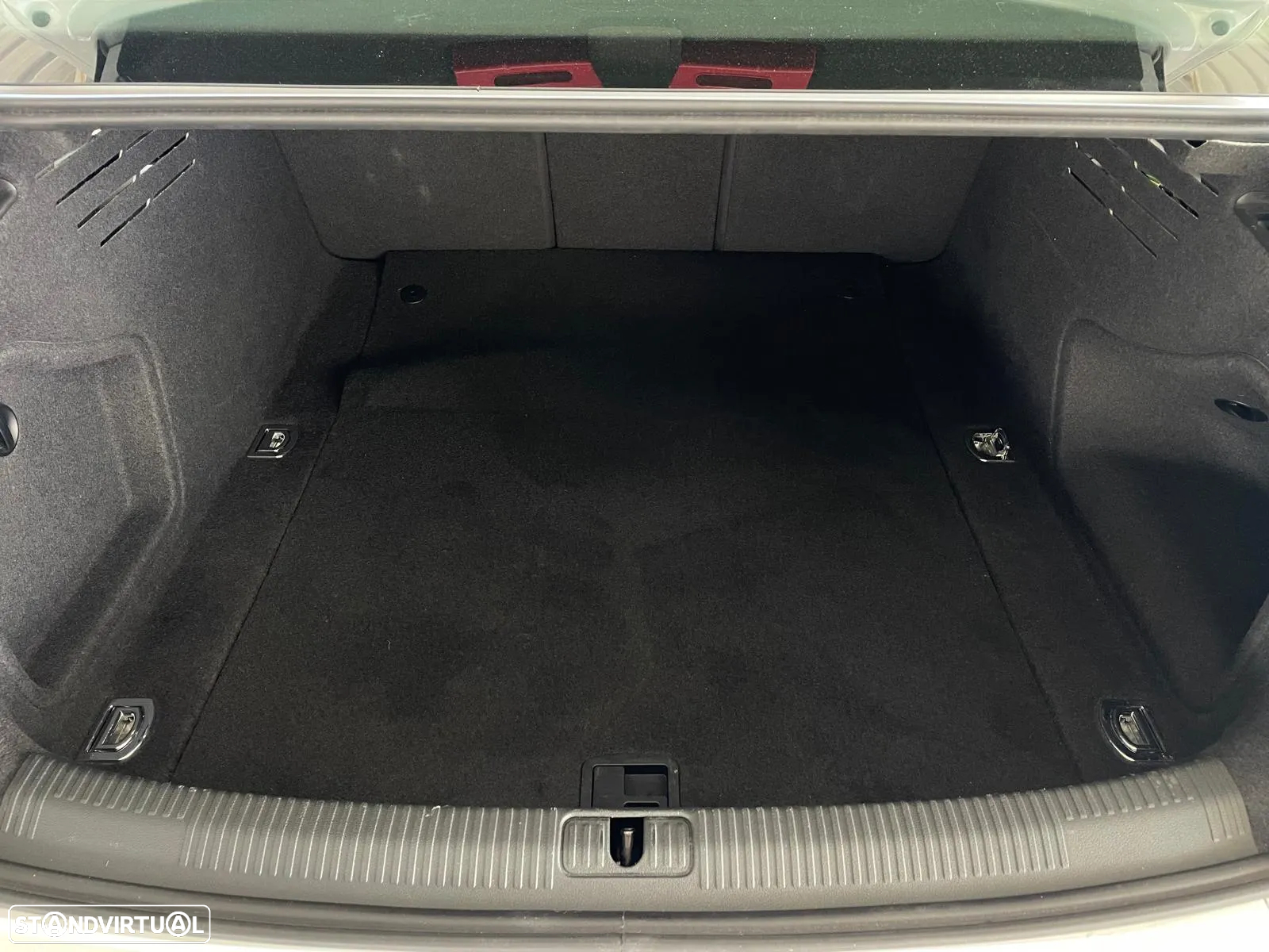 Audi A4 2.0 TDI S-line S tronic - 41