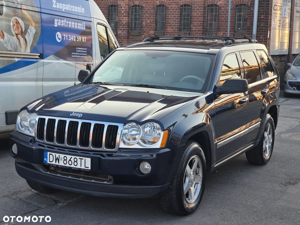 Jeep Grand Cherokee - 4