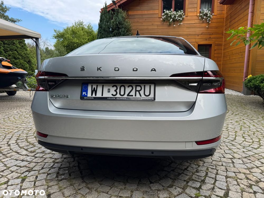 Skoda Superb 2.0 TDI SCR Ambition DSG - 5