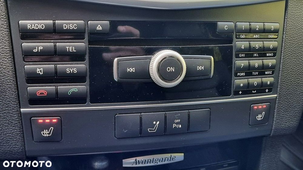 Mercedes-Benz Klasa E - 18