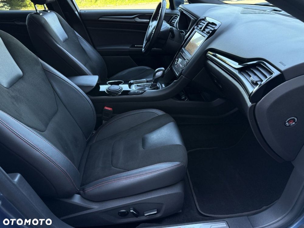 Ford Mondeo - 29