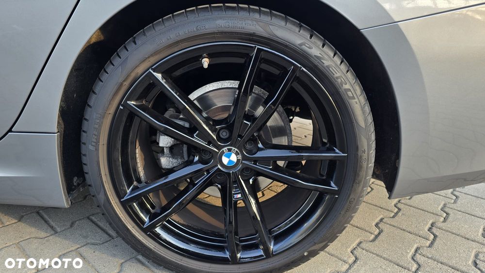 BMW Seria 3 320d xDrive mHEV M Sport - 15