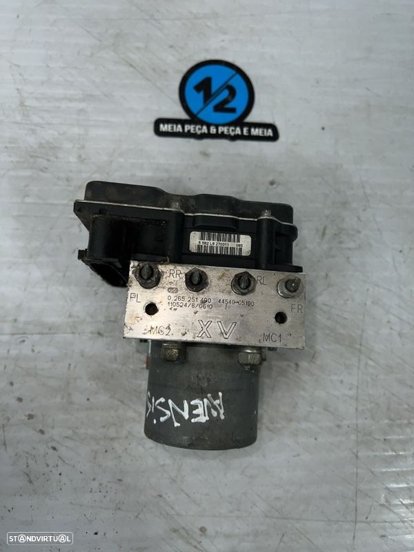 Módulo De ABS Toyota  Avensis 2008 - 2