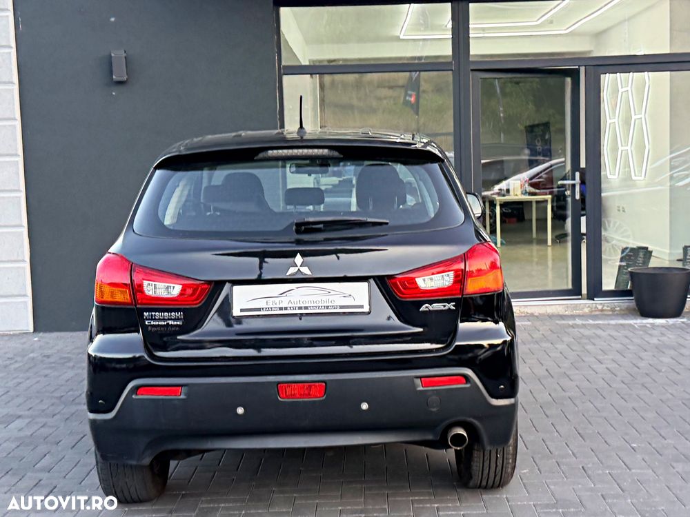 Mitsubishi ASX 1.8 DI-D 4WD Instyle - 11