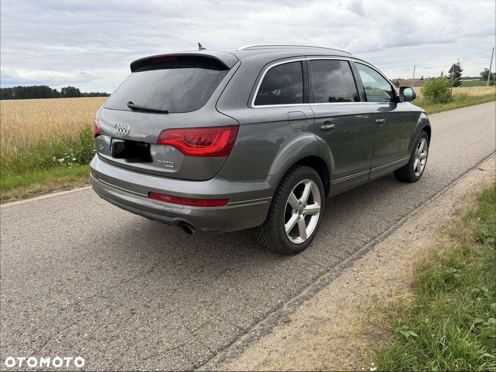 Audi Q7 - 3