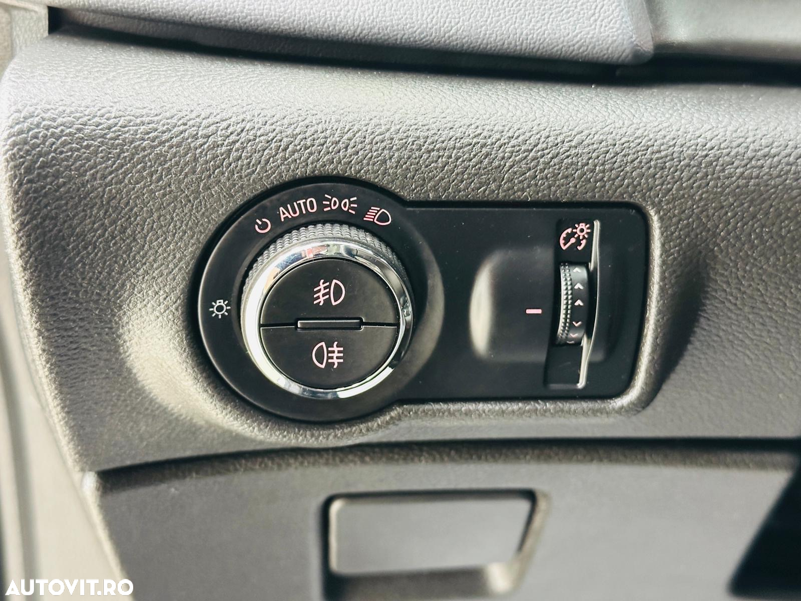 Opel Astra - 18