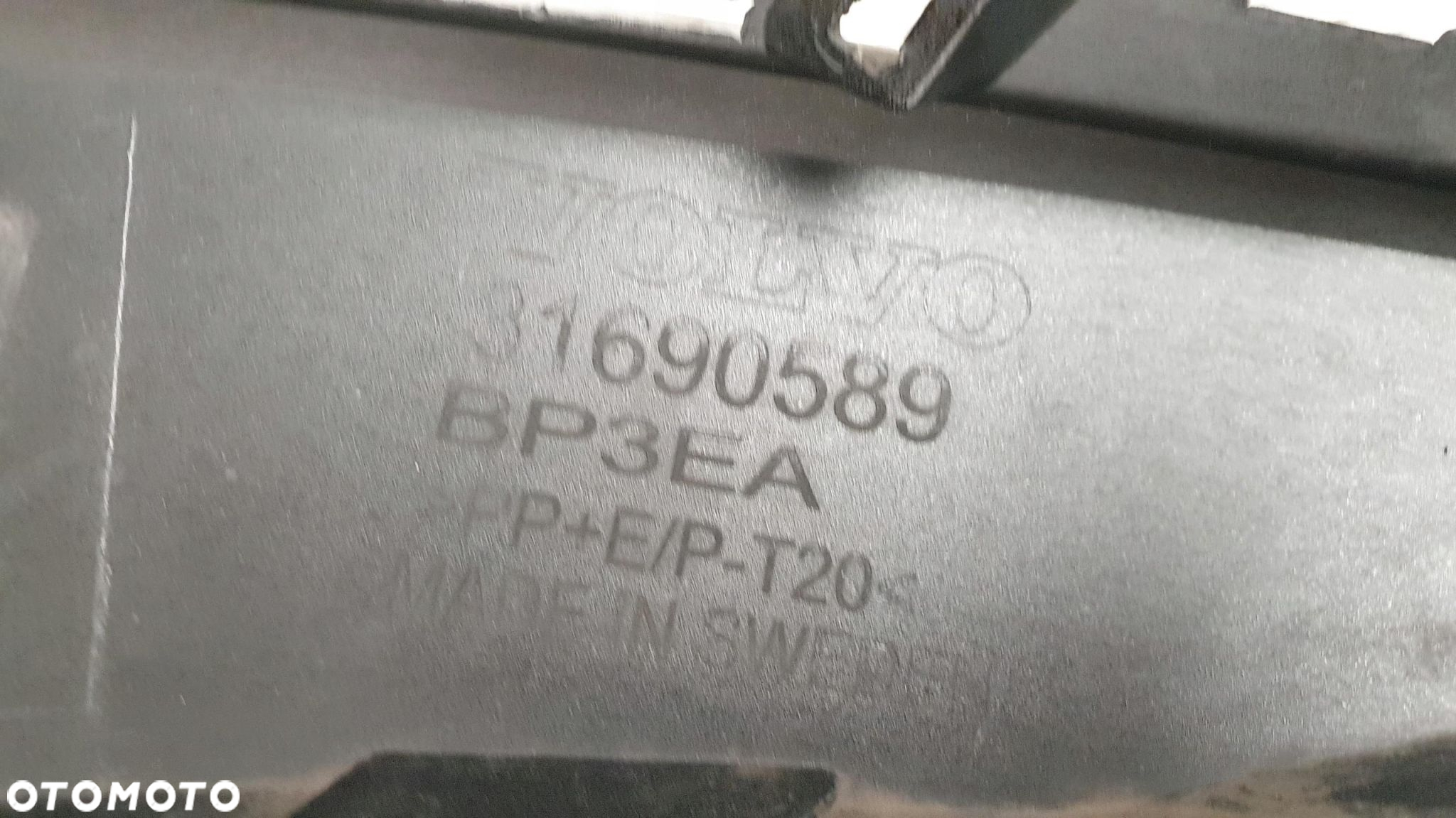 Volvo V60 S60 III 18- Zderzak przód przedni - 9