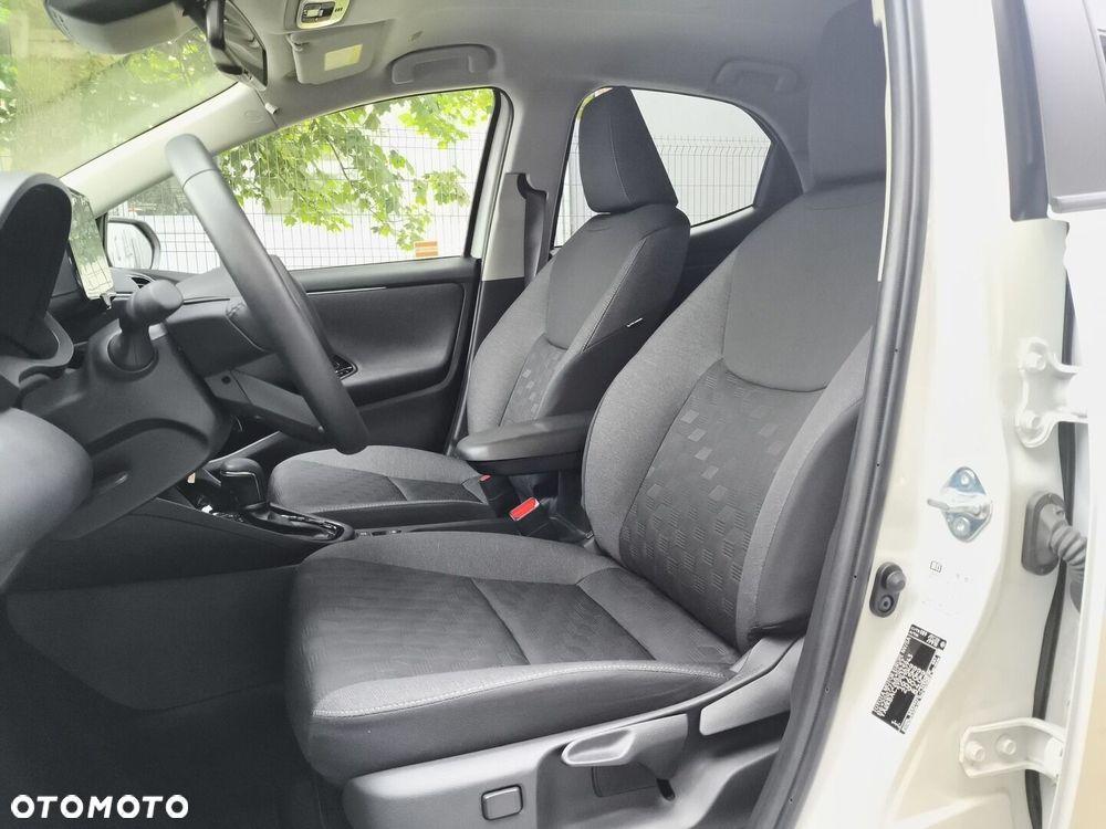 Toyota Yaris Hybrid 1.5 Style - 15
