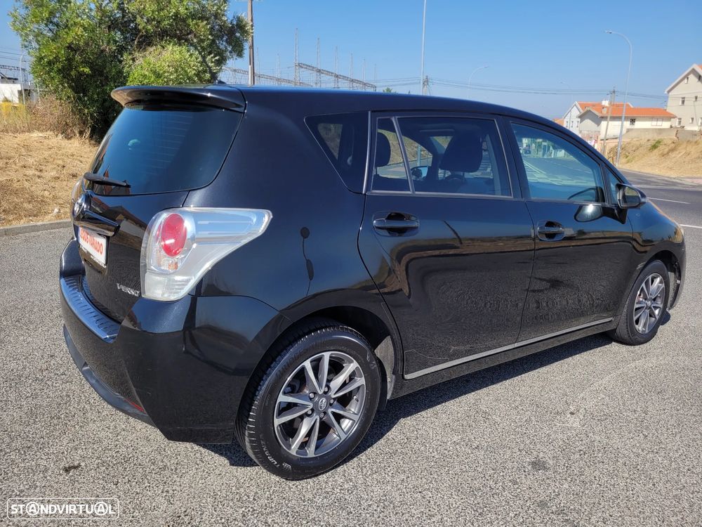 Toyota Verso 2.0 D-4D Exclusive+NAVI - 10