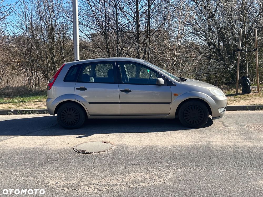 Ford Fiesta 1.4 Ghia - 1
