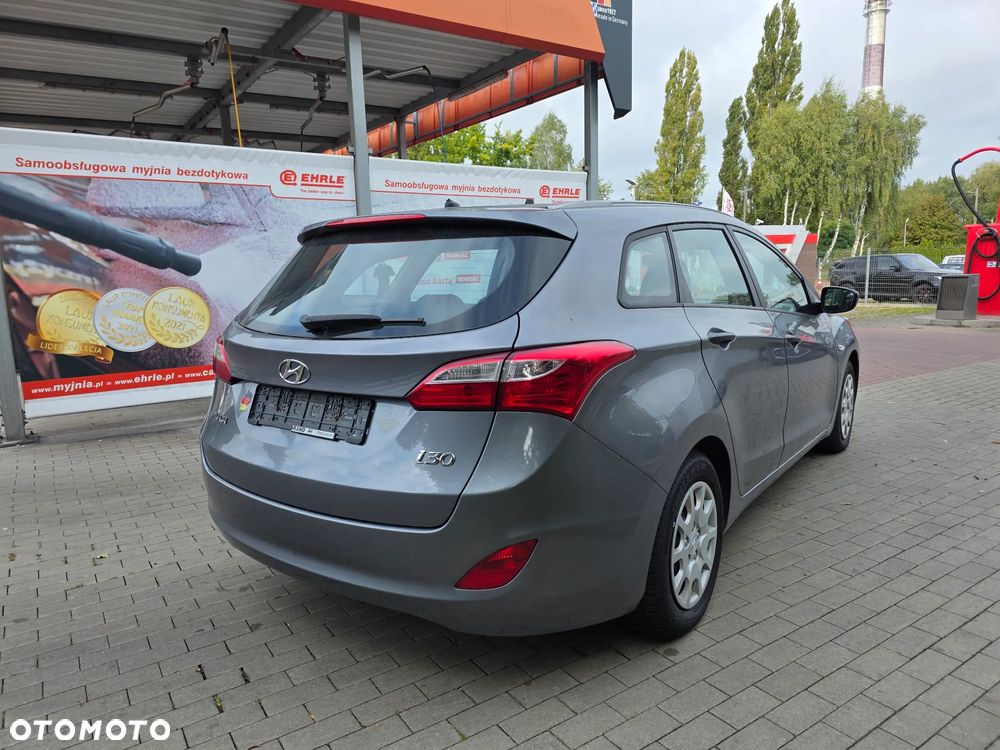 Hyundai i30 1.4 Trend - 4