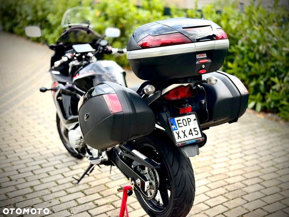 Suzuki GSX - 4