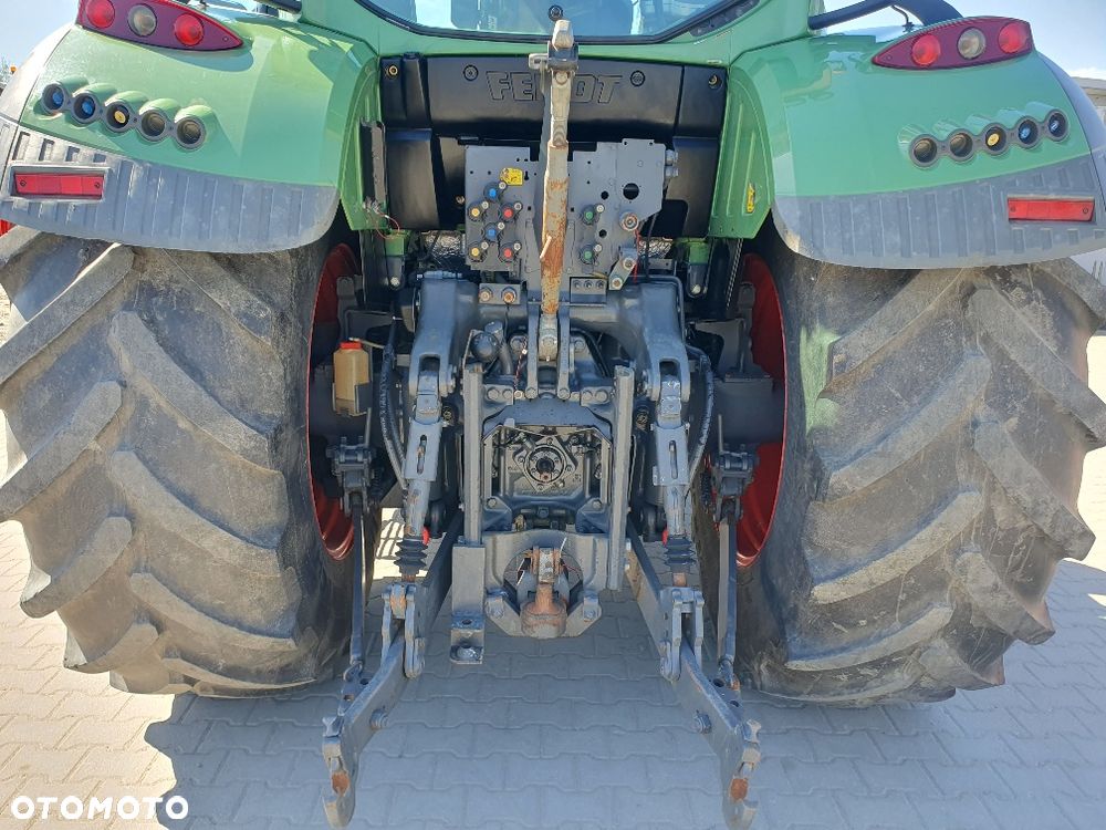 Fendt 718 Vario - 10