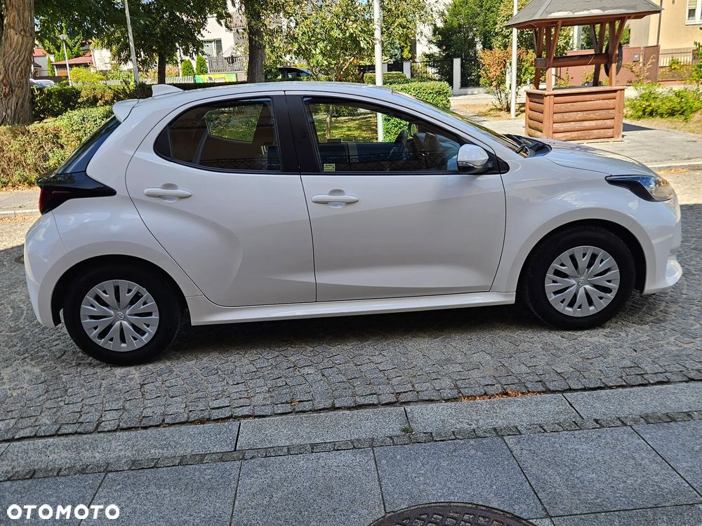 Toyota Yaris 1.0 Active - 5