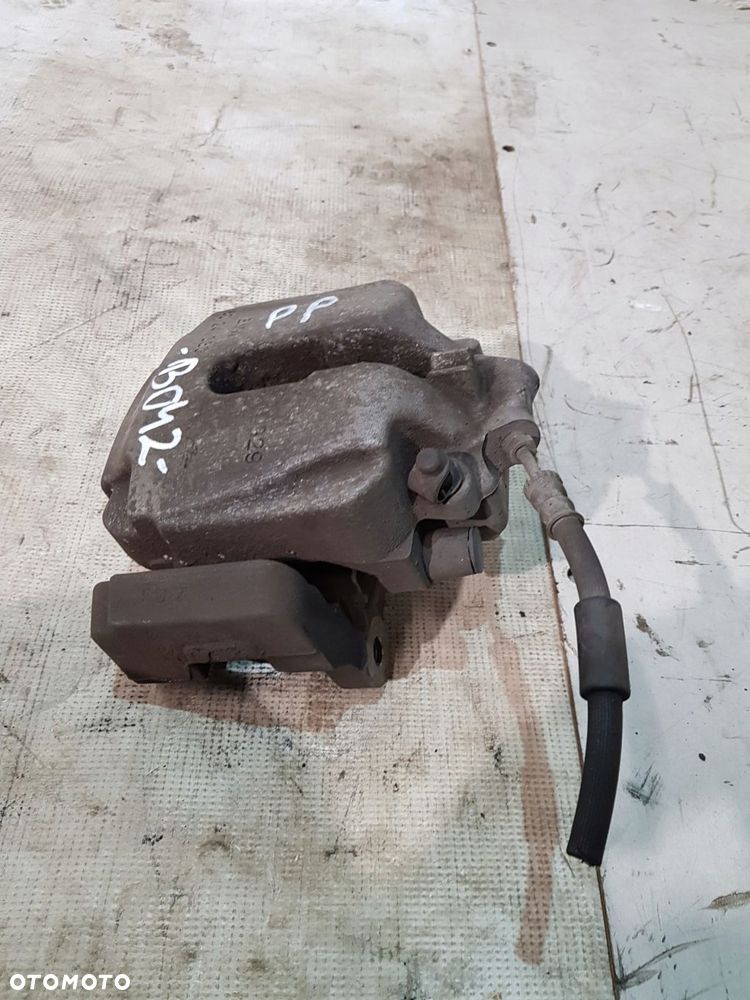 zacisk hamulcowy prawy przód bmw seria 5 f10 f11 lift eur 2.0 d 60/24/330 - 3