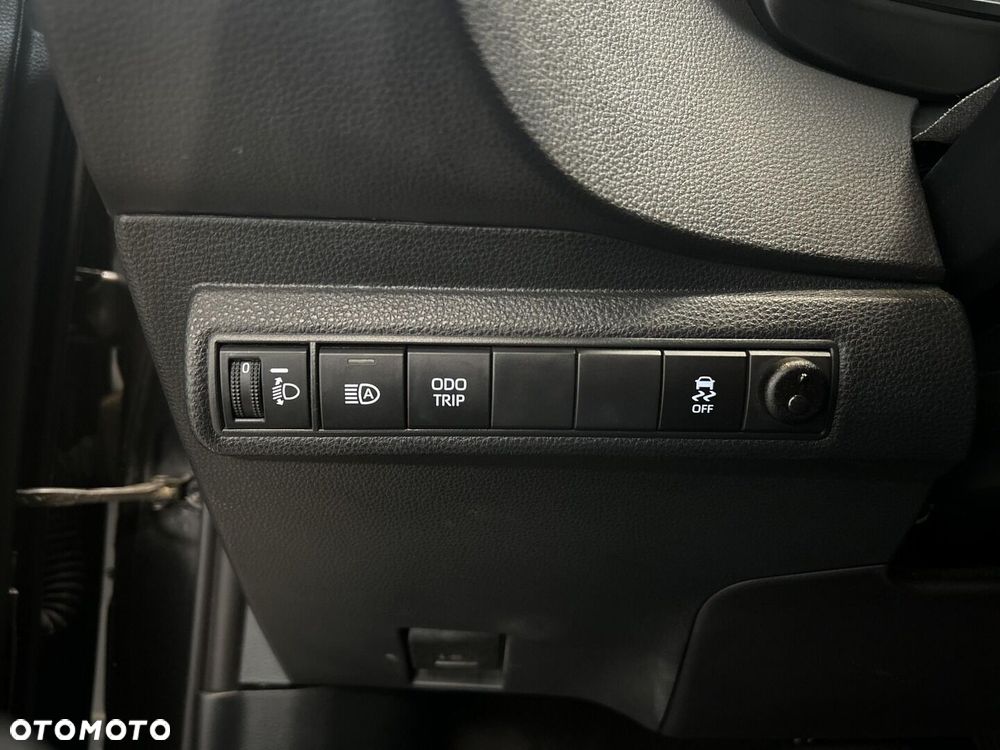 Toyota Corolla 1.8 Hybrid Style - 24