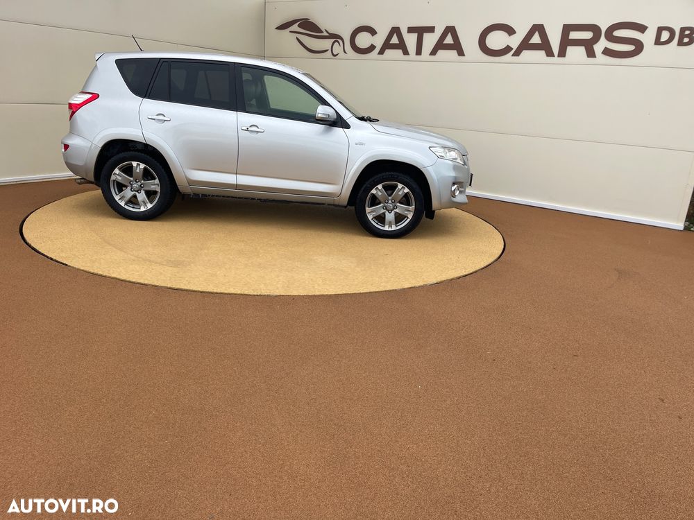 Toyota RAV4 - 19