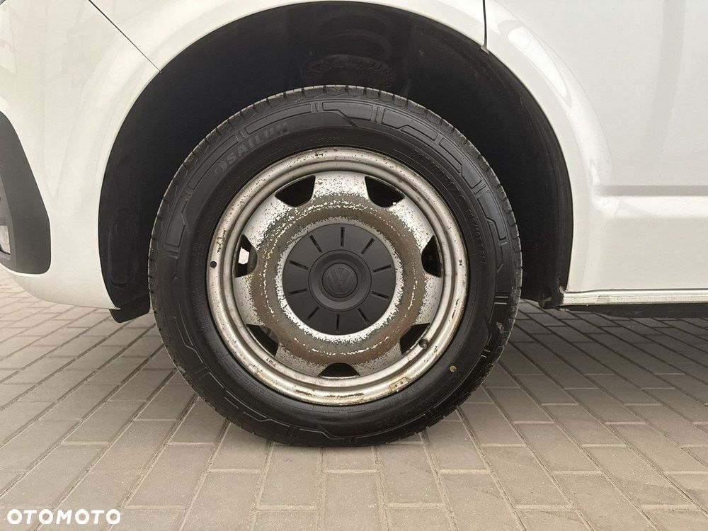 Volkswagen Transporter - 20