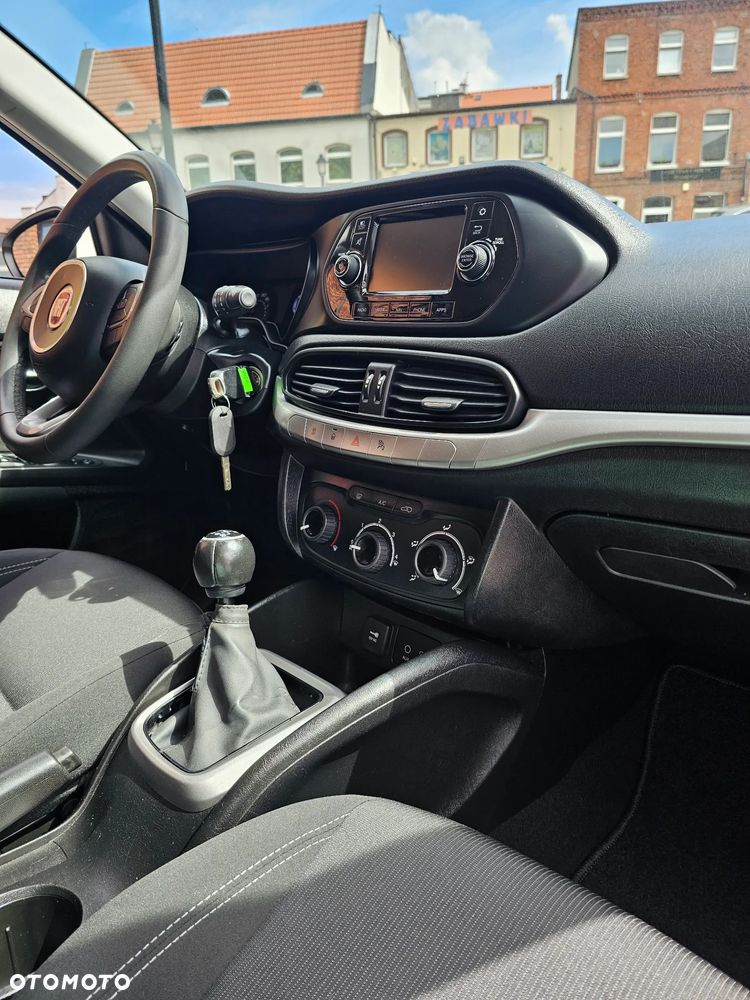 Fiat Tipo 1.4 16V More - 8