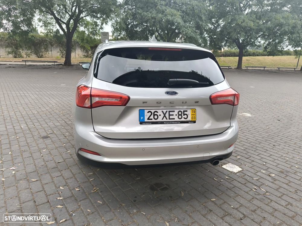 Ford Focus SW 1.5 TDCi EcoBlue Business - 3