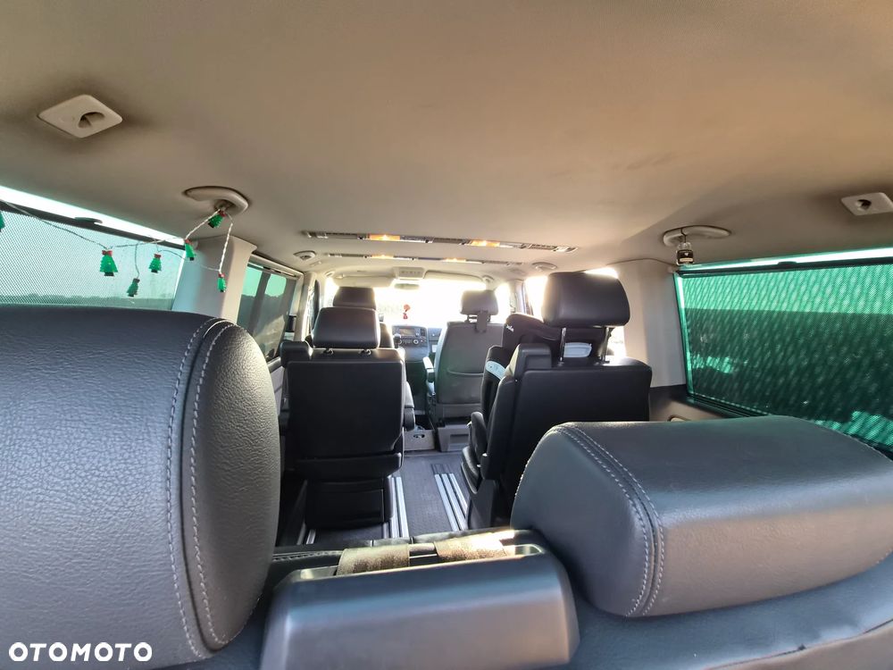 Volkswagen Multivan - 19