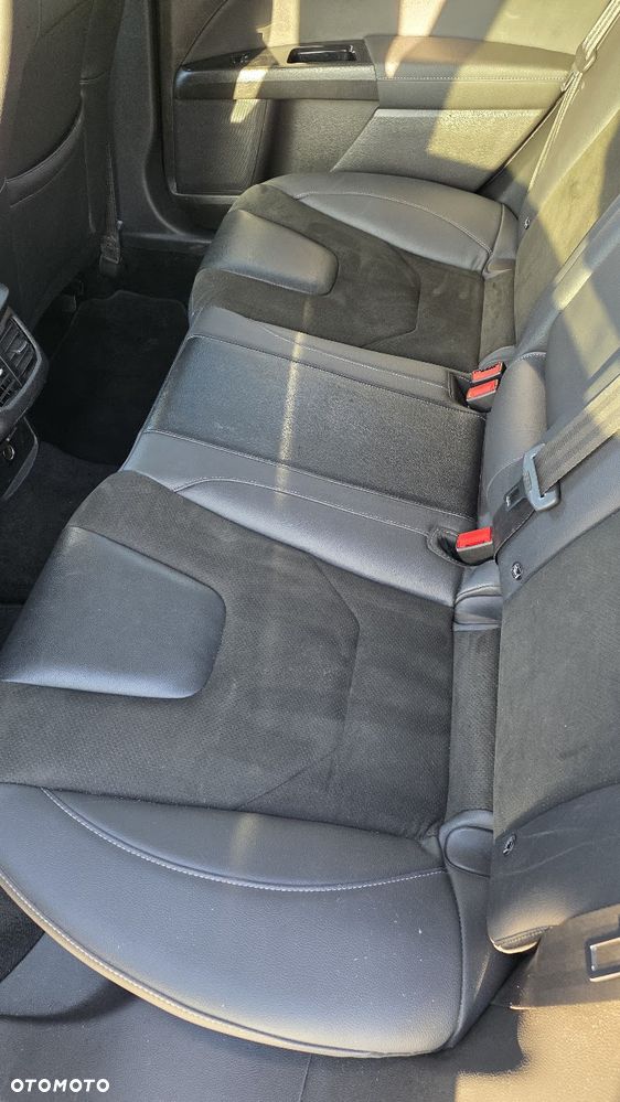 Ford Mondeo 2.0 EcoBoost Titanium - 8