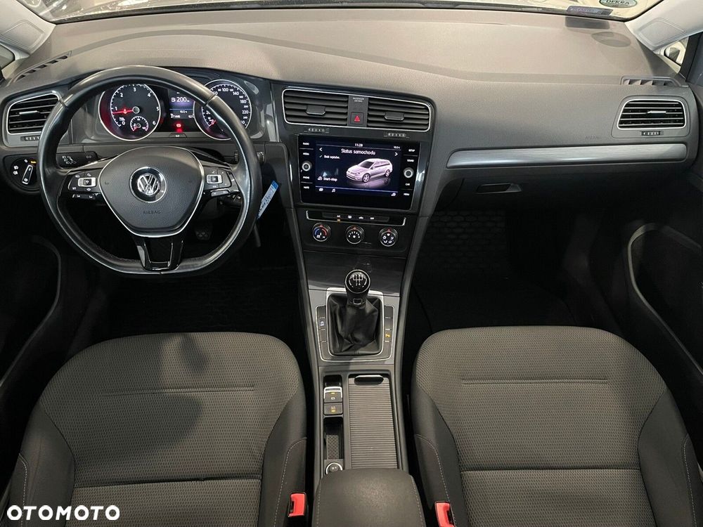 Volkswagen Golf 1.6 TDI BMT Comfortline - 12