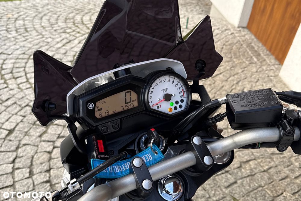 Yamaha FZ8 - 34