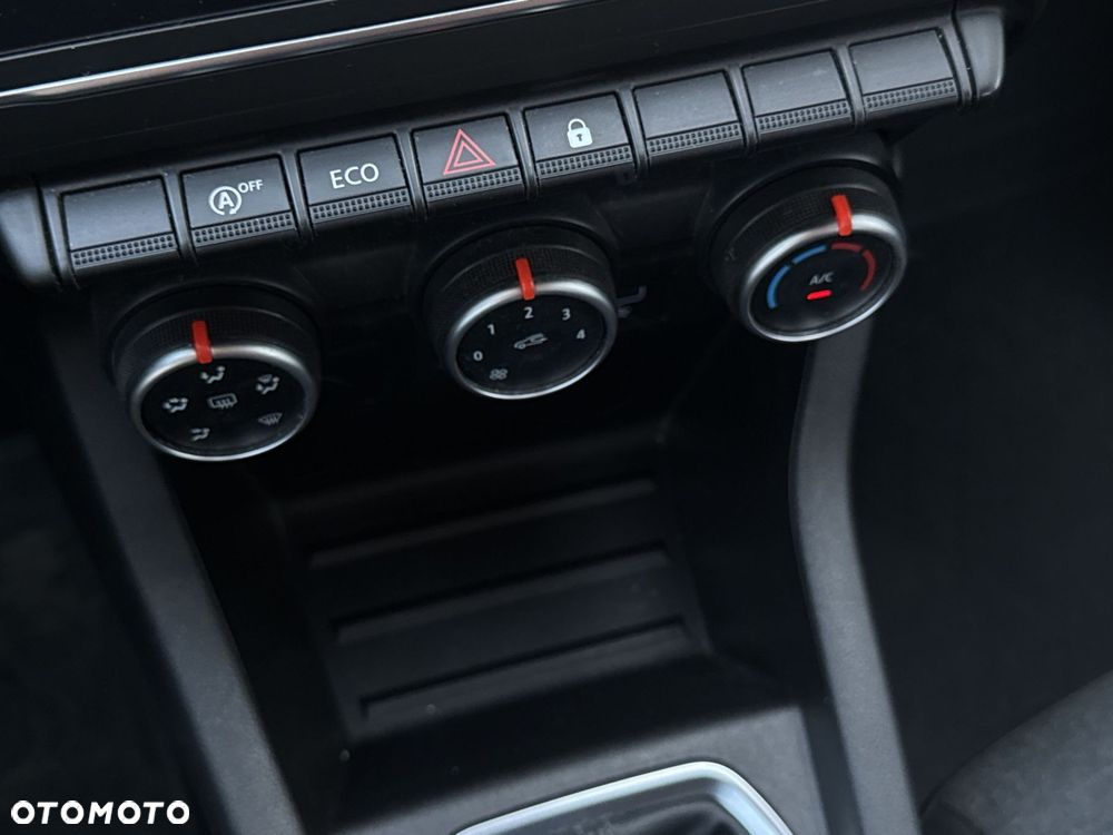 Renault Clio - 18